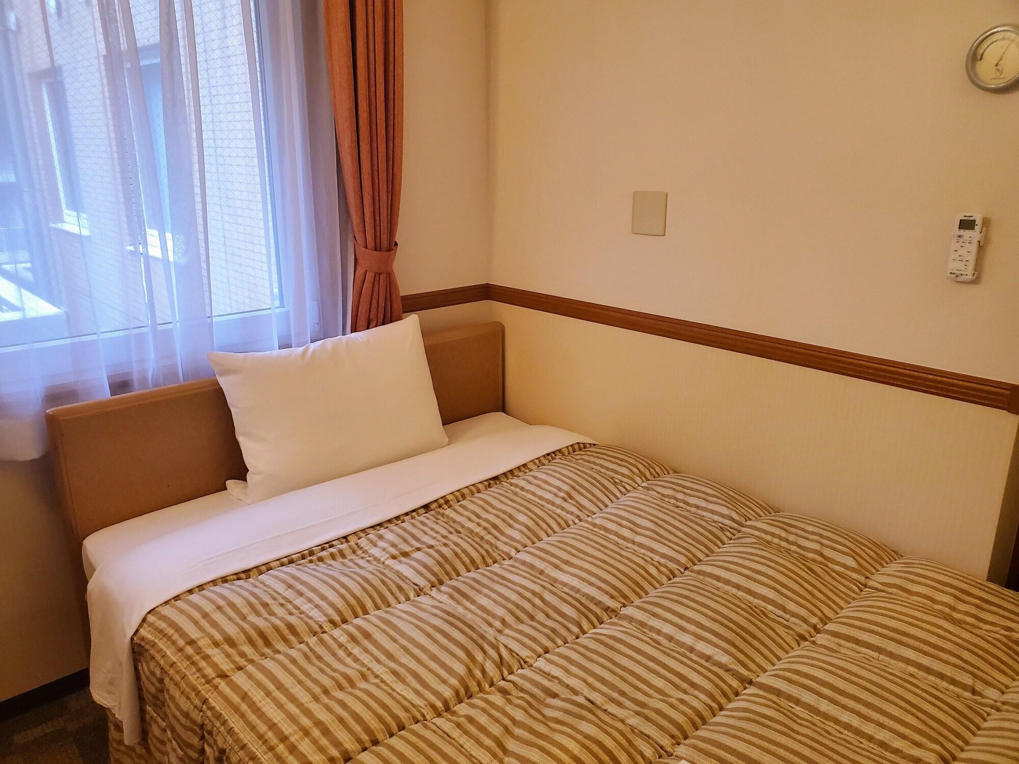 Toyoko Inn Tokyo Ikebukuro Kita Guchi No 2 Ngoại thất bức ảnh